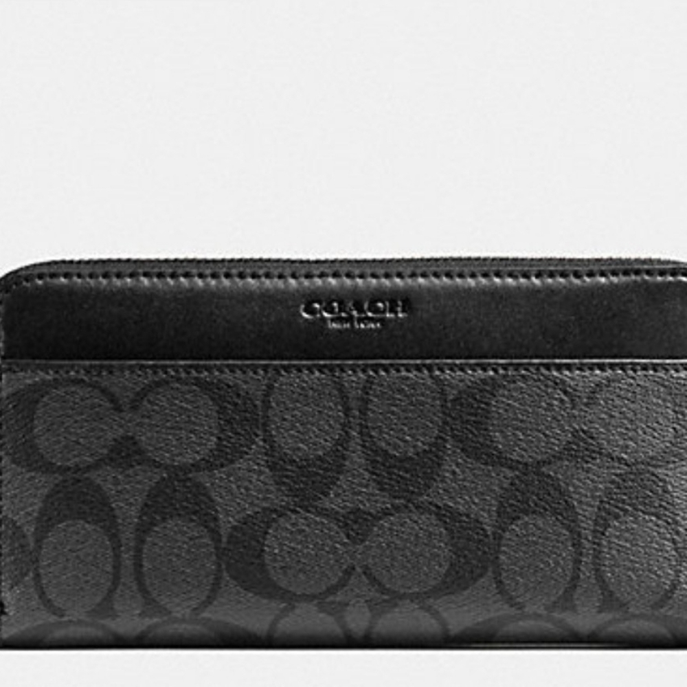 Coach Men's Accordion Signature PVC Wallet